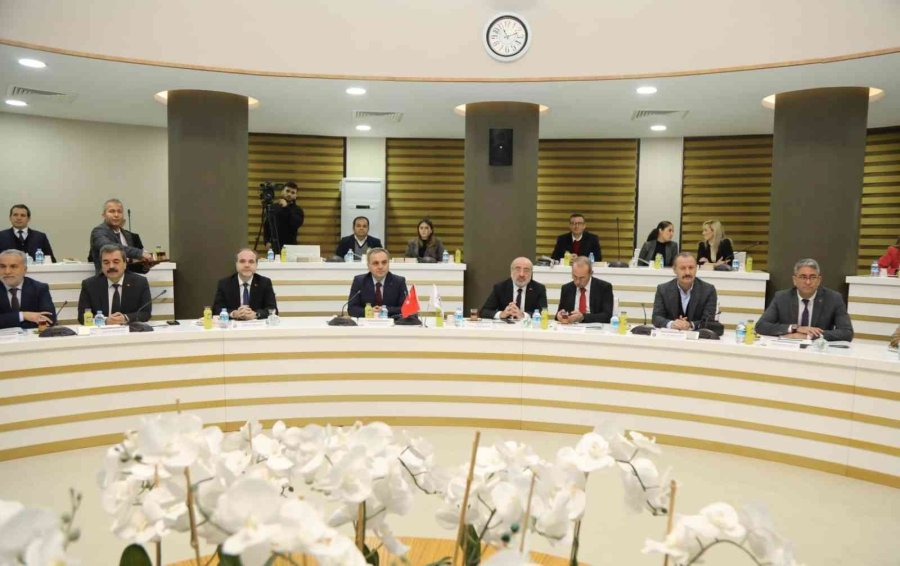 Erü’de Ora-kaf’23’ün Paydaş Üniversite Rektörleri Bilgilendirme Toplantısı Gerçekleştirildi