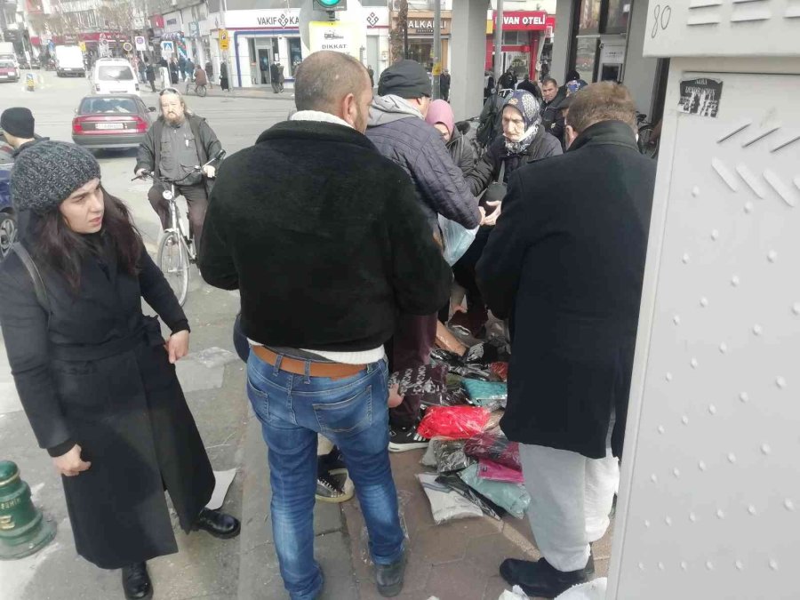 Eskişehir’de ’20 Liralık Kazak’ İzdihamı