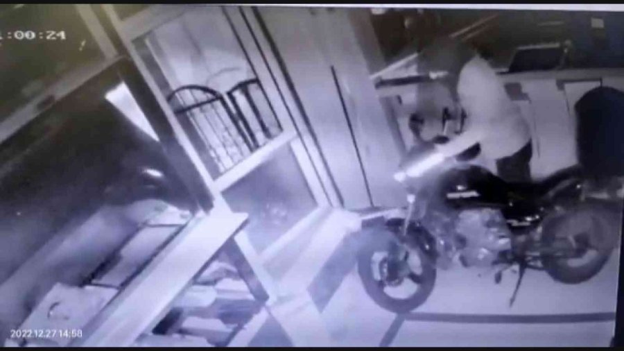 Kayseri Polisi 5 Günde 37 Hırsızlık Olayı Aydınlattı, 62 Şüpheliyi Yakaladı