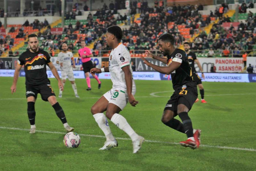 Spor Toto Süper Lig: Alanyaspor: 3 - Kayserispor: 1 (maç Sonucu)