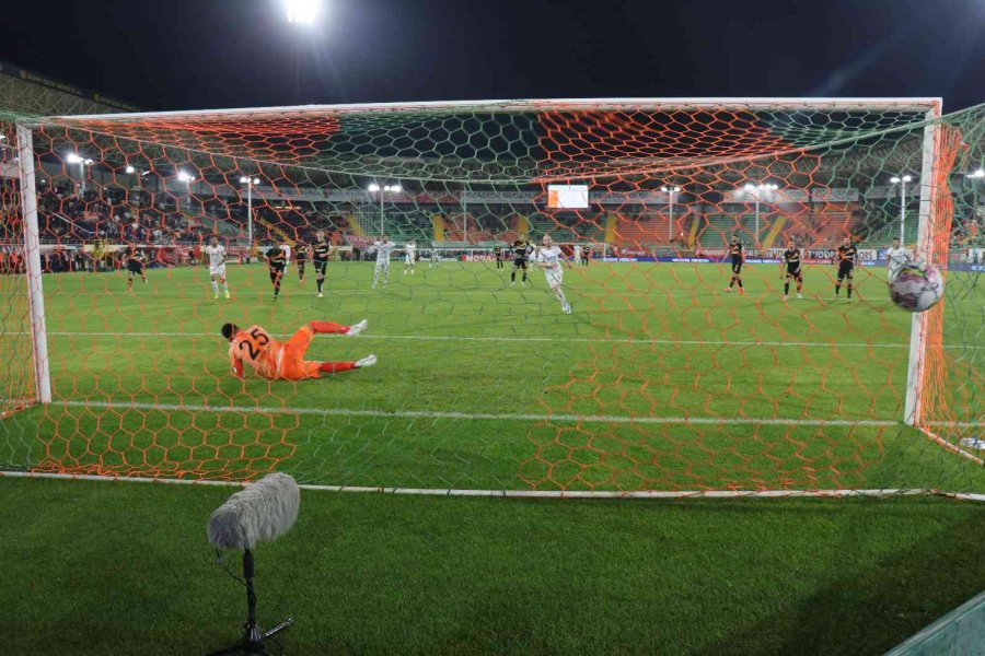 Spor Toto Süper Lig: Alanyaspor: 3 - Kayserispor: 1 (maç Sonucu)