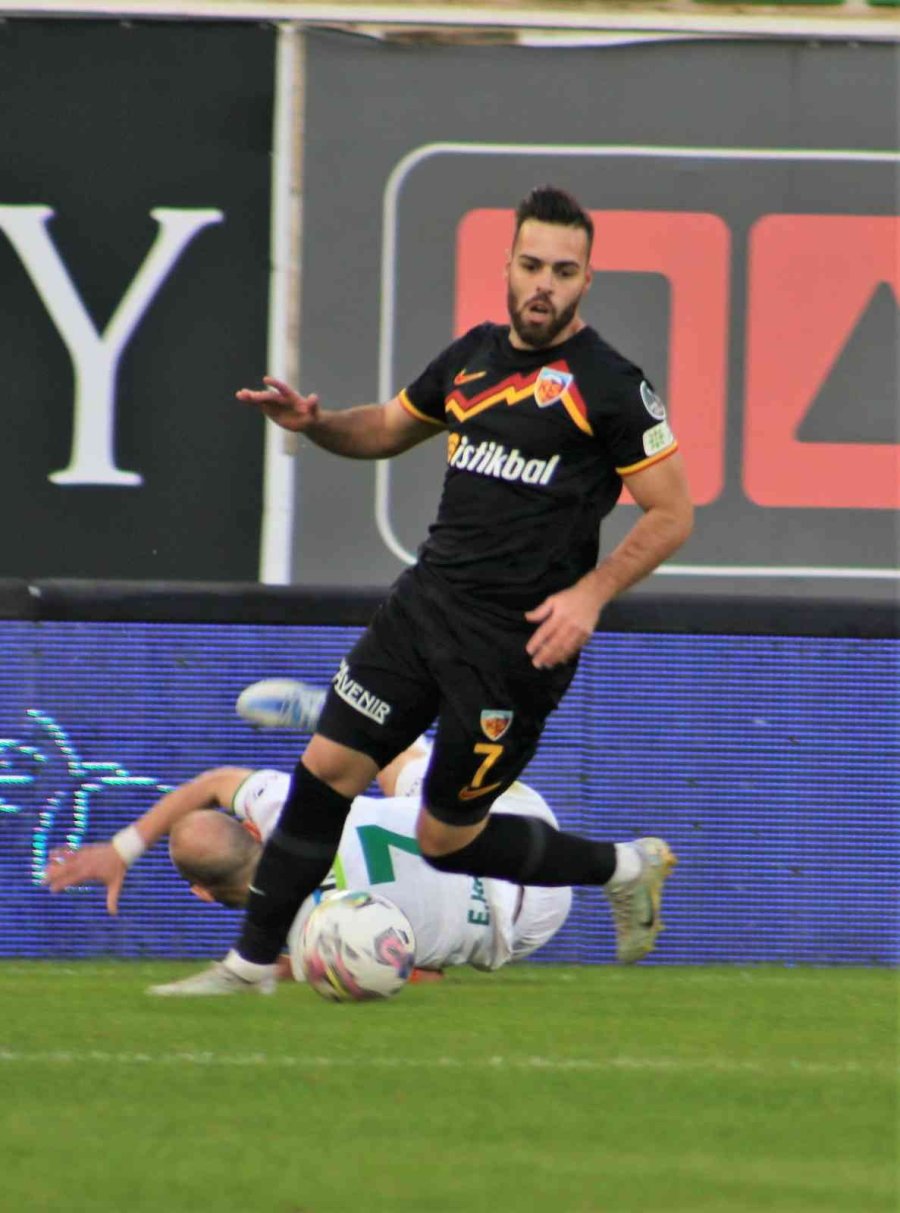 Spor Toto Süper Lig: Alanyaspor: 2 - Kayserispor: 0 (ilk Yarı)