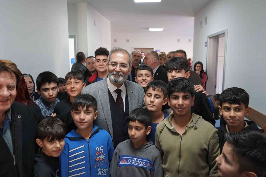 Tarsus’ta Toplu Açılış Heyecanı