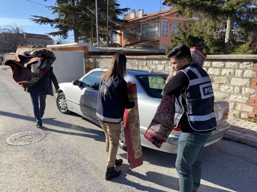 Yazlık Villadan Milyonluk Eşya Hırsızlığı