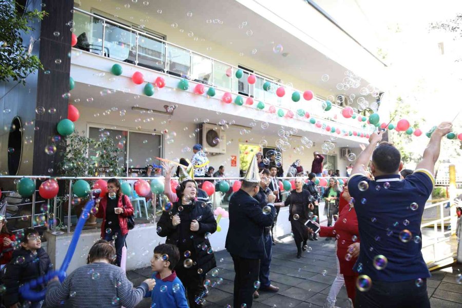 Alanya Belediyesi’nden Engelli Bireyler İçin Yılbaşı Etkinliği