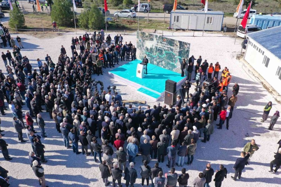 Kasaba-sütleğen Yolunun Temeli Törenle Atıldı