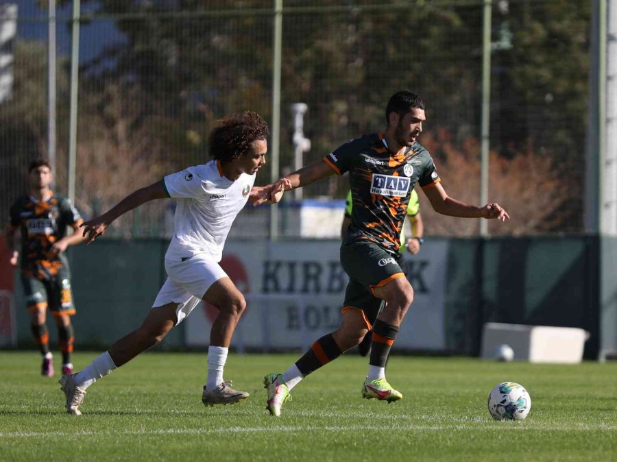 Alanyaspor, Kasımpaşa Maçı Hazırlıklarına Başladı