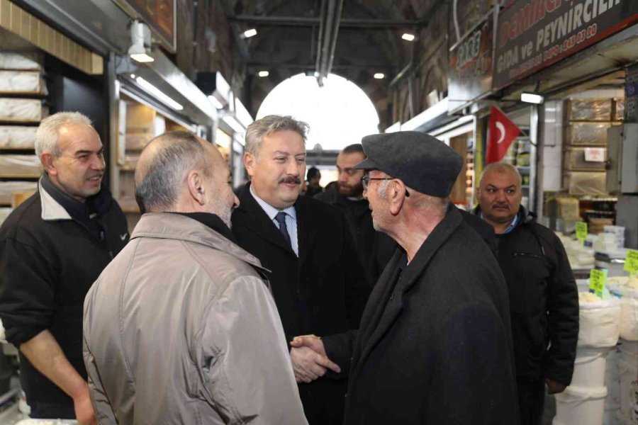 Başkan Palancıoğlu, Kapalı Çarşı Esnafını Ziyaret Etti
