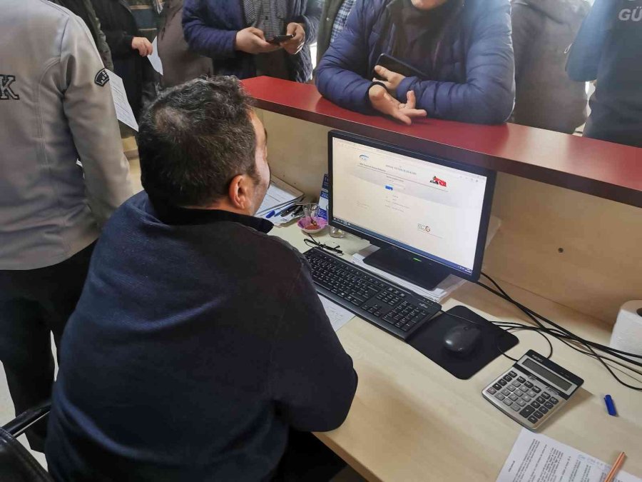 Eyt’liler Emeklilik Hakkını Kazanınca Sgk’ya Akın Etti