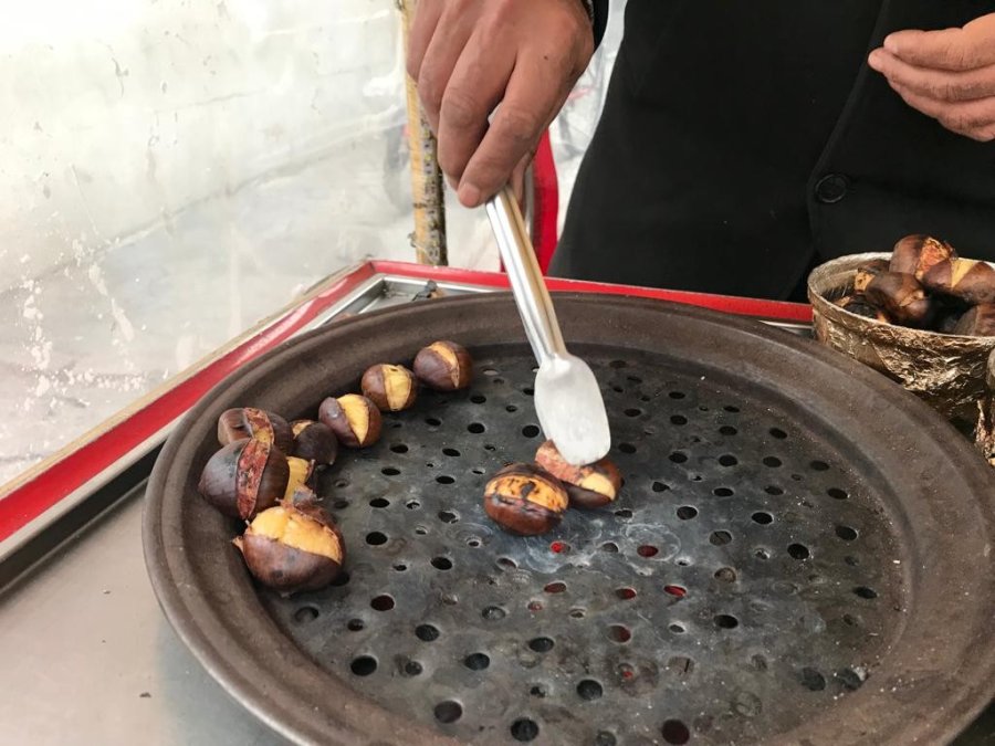 Pişmiş Kestanenin Kilosu 200 Liradan Satılıyor
