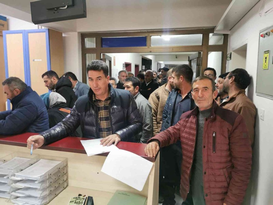 Eyt’liler Emeklilik Hakkını Kazanınca Sgk’ya Akın Etti