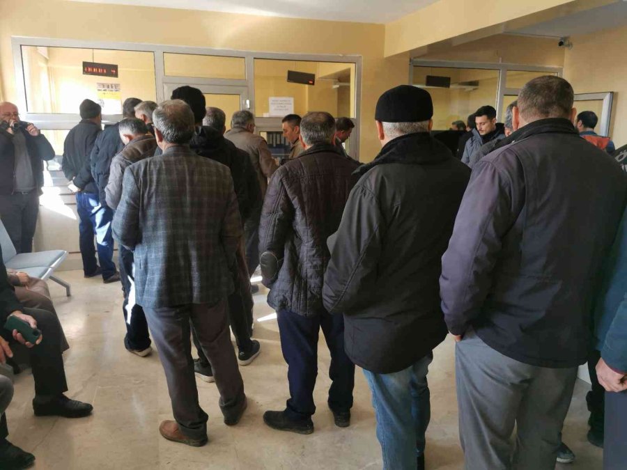 Eyt’liler Emeklilik Hakkını Kazanınca Sgk’ya Akın Etti