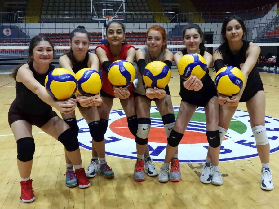 Kepez’in Genç Sultanları Gün Sayıyor