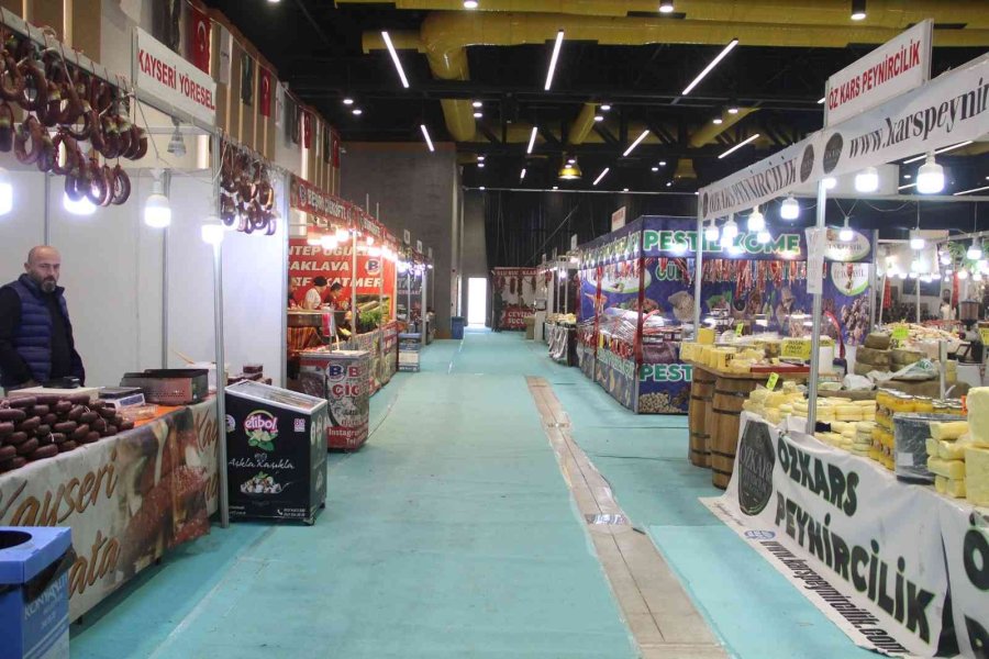 Yeni Yıl Öncesi Büyük Umutlarla Katıldıkları Fuarda Umduklarını Bulamadılar