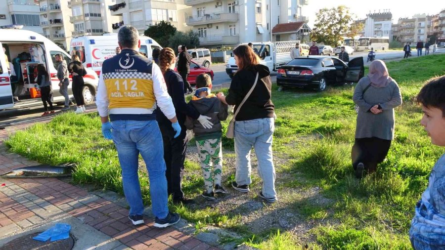 Sağlık Ekipleri Çocuğu Hastaneye Götürebilmek İçin Dil Döktü