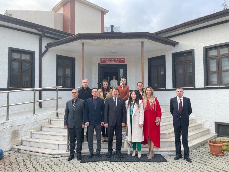 Koruma Altındaki Çocukların İhtiyaçları Görüşüldü