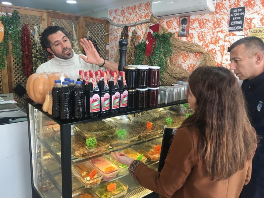 Kemer’de Zabıtadan Yılbaşı Öncesi Denetimi