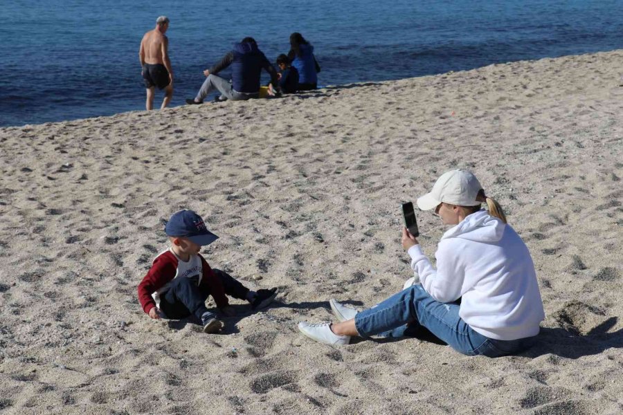 Yılın Son Gününde Alanya’da Sahillerinde Yoğunluk