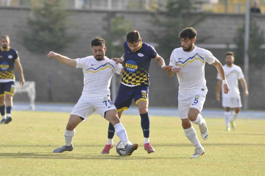 Hacılar Erciyesspor İlk Yarıda 23 Puan Topladı