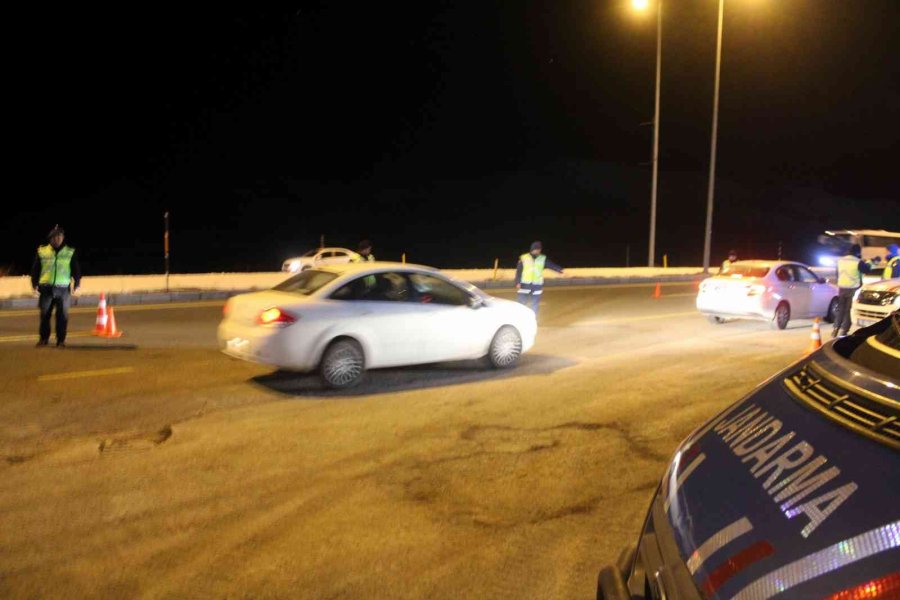 Erciyes Kayak Merkezi’nde Yılbaşı Denetimi