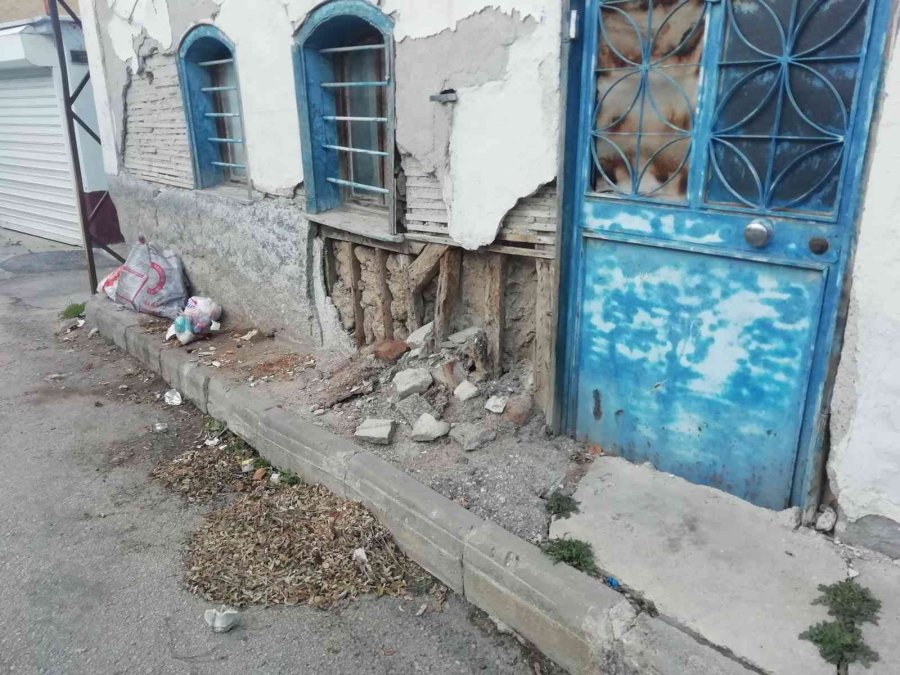 Metruk Ve Hasarlı Binalar Bu Dönem Daha Riskli