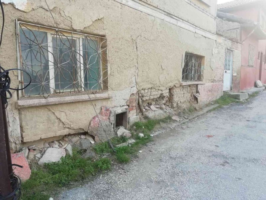 Metruk Ve Hasarlı Binalar Bu Dönem Daha Riskli