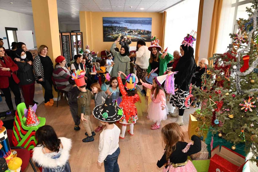 Çocuklar Ve Deneyimli Vatandaşlar 2023’e ‘merhaba’ Dedi