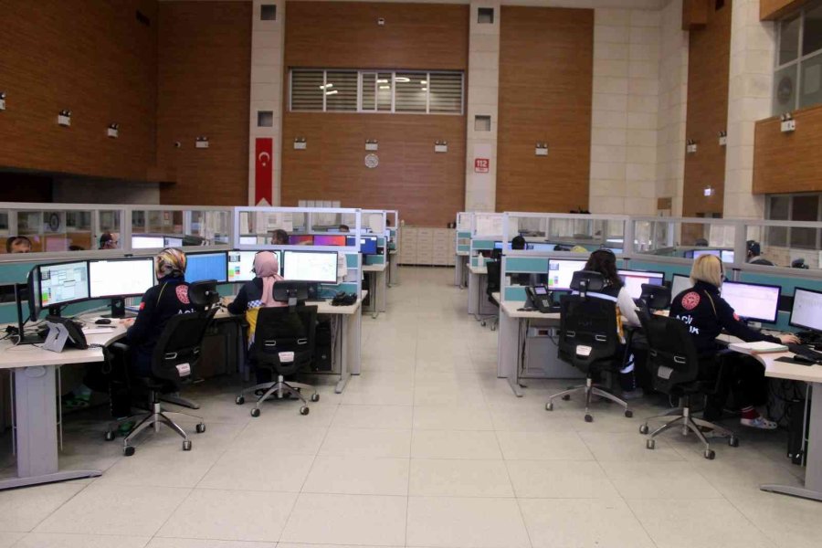 Kayseri 112 Acil Çağrı Merkezi 1 Milyon 650 Bin Çağrı Karşıladı