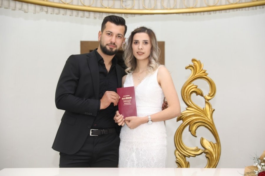 Kocasinan, 2022 Yılında 3 Bin 138 Mutlu Evliliğin Temelini Attı