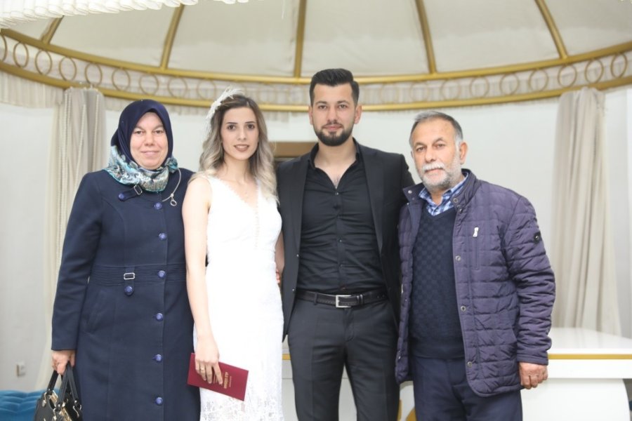 Kocasinan, 2022 Yılında 3 Bin 138 Mutlu Evliliğin Temelini Attı