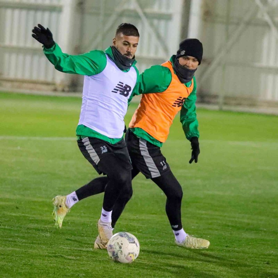 Konyaspor’da Sivasspor Maçı Hazırlıkları Sürüyor