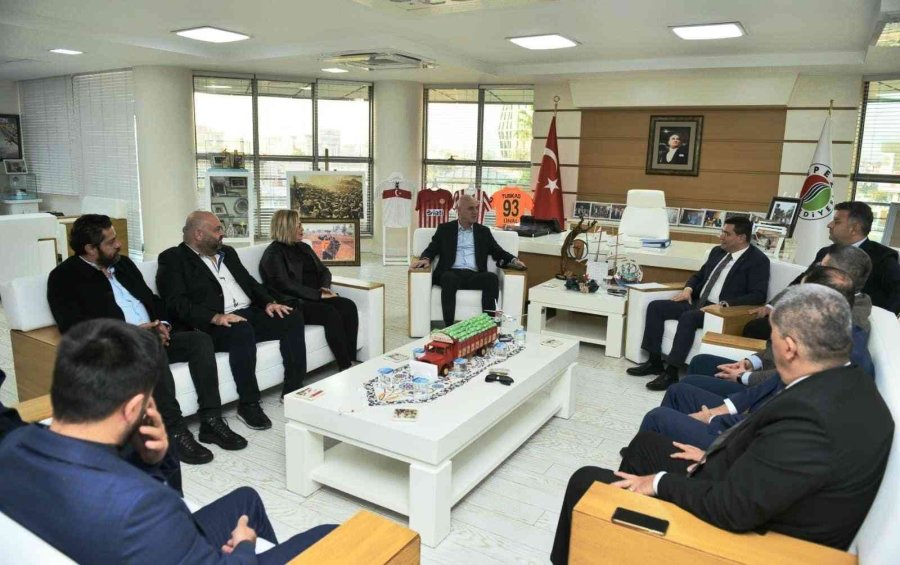 Kepez Sınırları İçinde Araç Kiralama Kuruluşlarına ‘idari Büro Ruhsatı’ Verilebilecek.