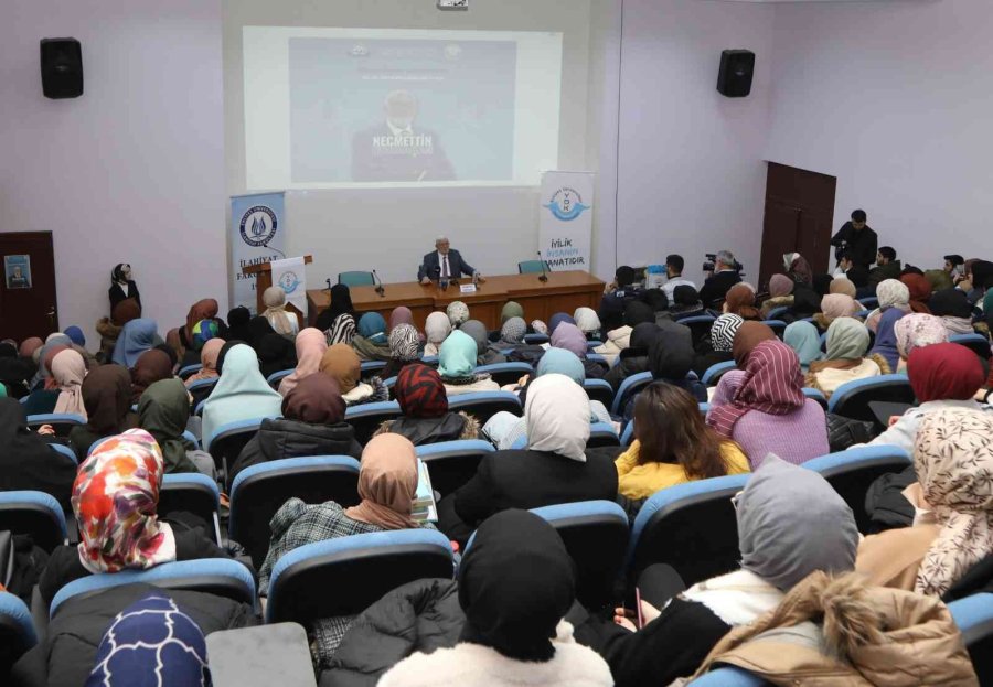 Emekli Diyanet İşleri Başkan Yardımcısı Necmettin Nursaçan, Erü’de Öğrenciler İle Buluştu