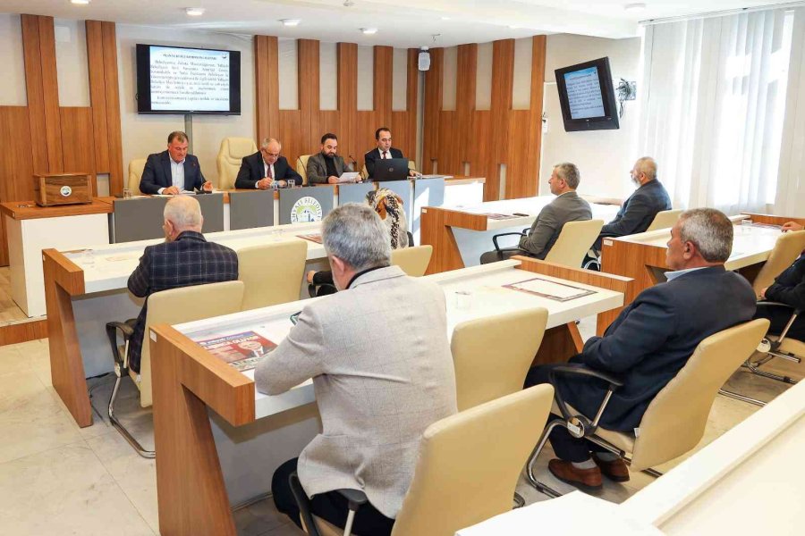 Yahyalı Belediyesi 2023 Yılının İlk Meclis Toplantısını Yaptı