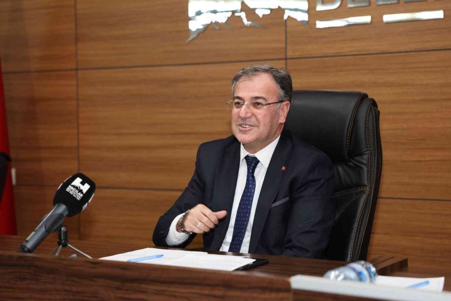 Hacılar Belediyesi Yılın İlk Meclisini Yaptı