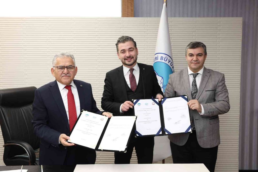 Büyükşehir İle Eczacı Odası Arasında Türkiye’de Bir İlk Olacak Protokol