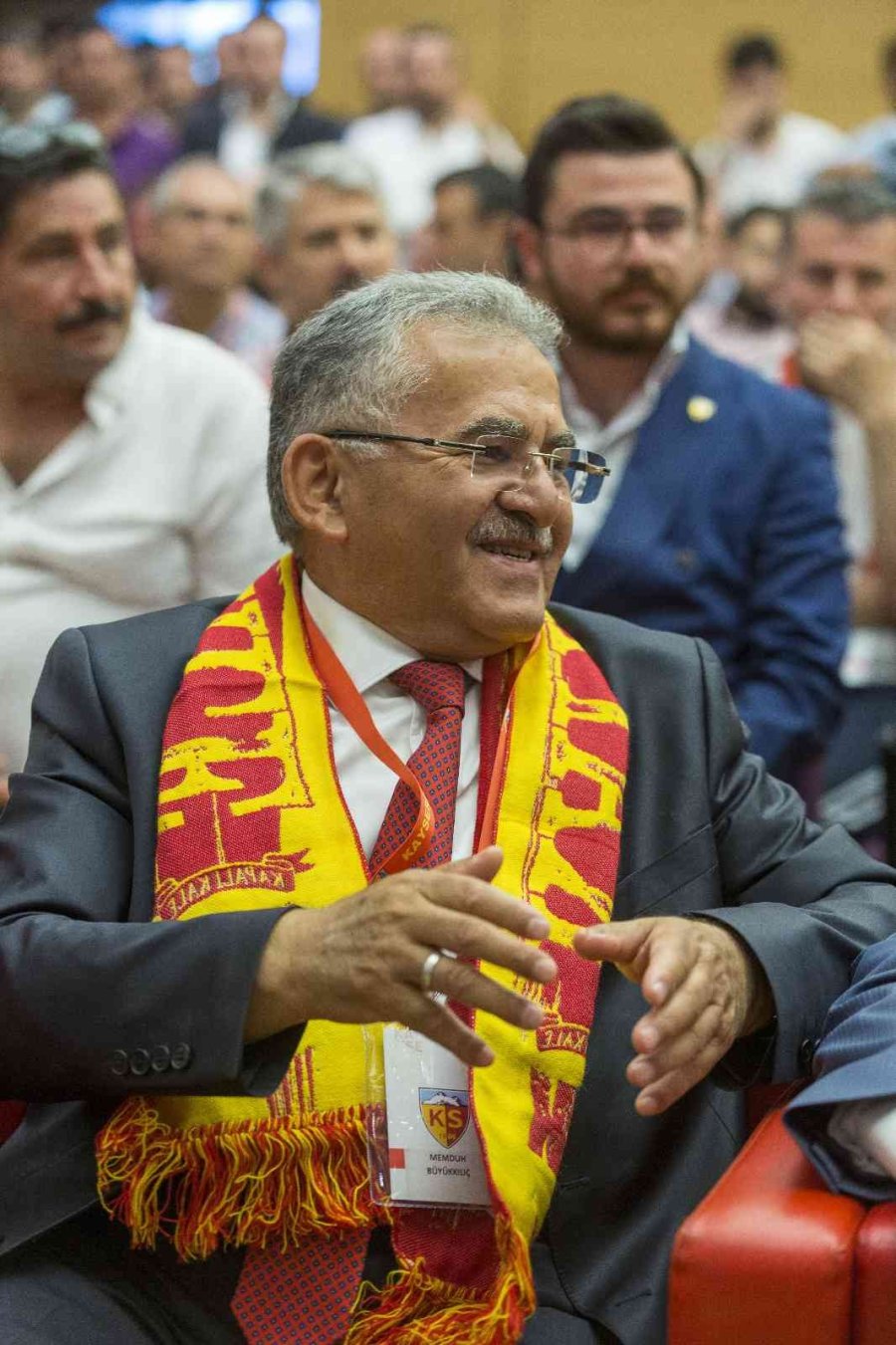 Kayserililer Şehrin Takımına Sahip Çıkıyor