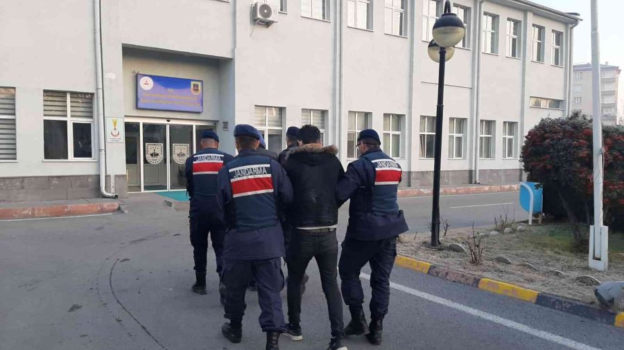 Kayseri’de Deaş Üyesi 2 Kişi Yakalandı