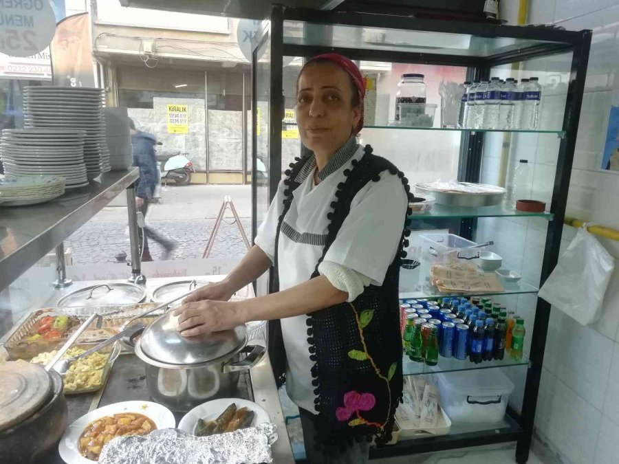 Su Kesildi, Bazı Lokantalar Yemek Çıkaramadı