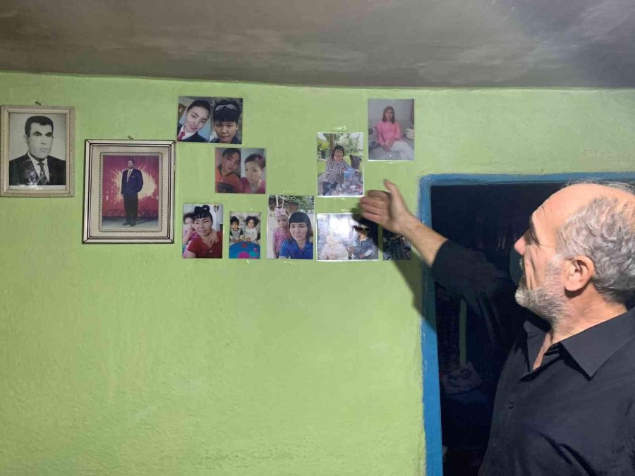 Eşi Vefat Eden Fedakâr Baba, Üç Tekerlekli Bisikletiyle Çocuklarına Bakıyor