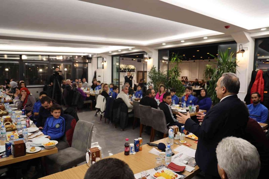 Başkan Yalçın’dan Tebrik Ve Kaynaşma Toplantısı