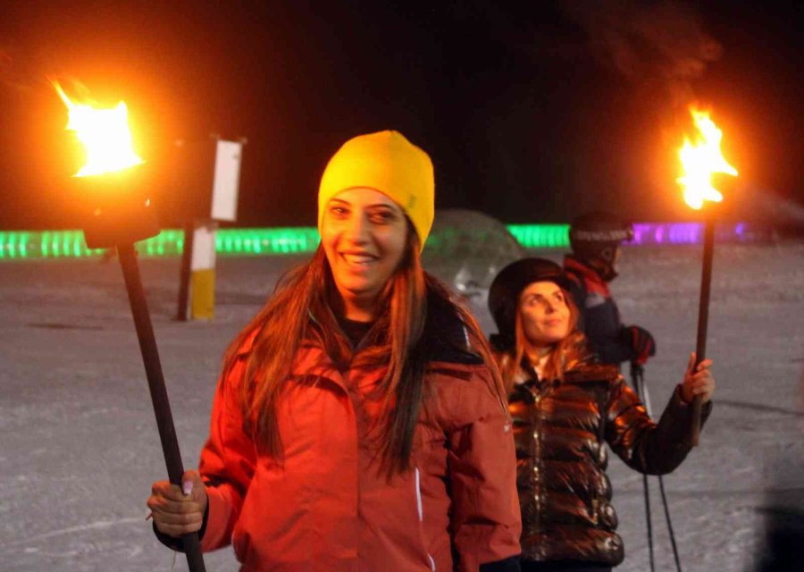 Erciyes Yılbaşında Doldu Taştı