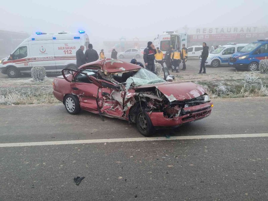 Aksaray’da Yoğun Sis Kazalara Neden Oldu: 9 Yaralı