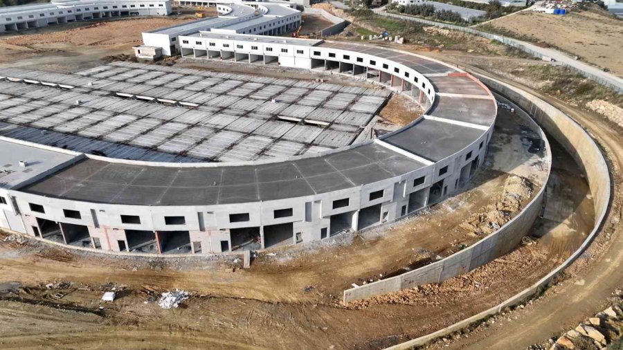 Alanya Toptancı Hali’nin Yüzde 91’i Tamamlandı