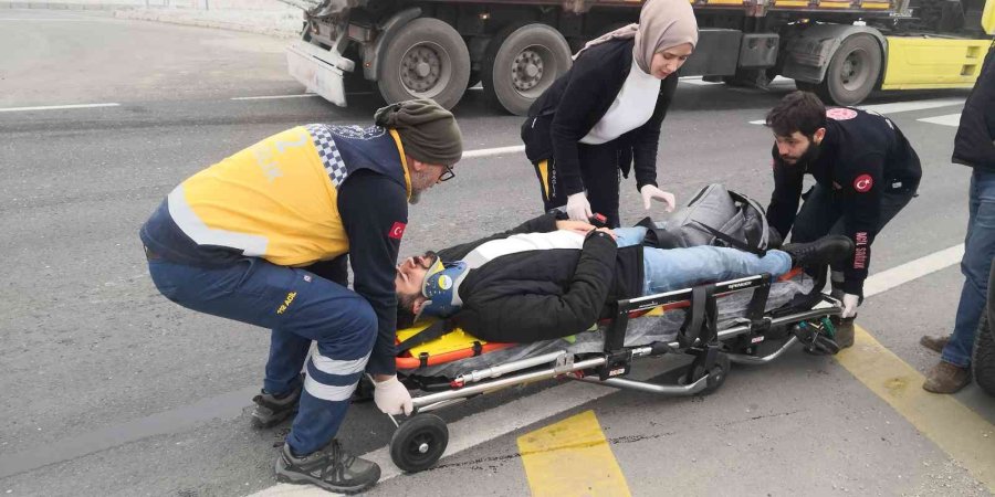 Aksaray’da Taziye Dönüşü Kaza: 4 Yaralı