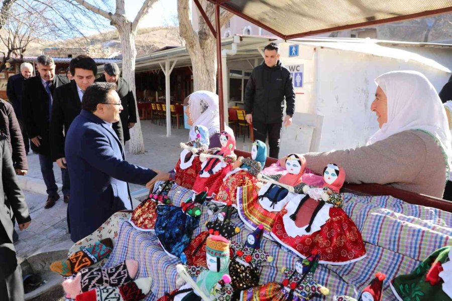 Vali Çiçek’ten Yeşilhisar’da Hem Açılış Hem Ziyaret