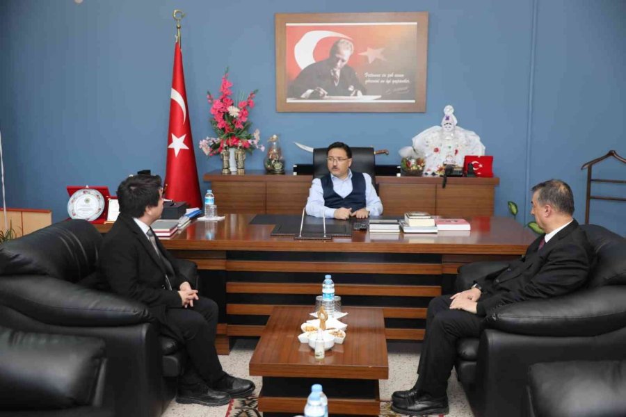 Vali Çiçek’ten Yeşilhisar’da Hem Açılış Hem Ziyaret