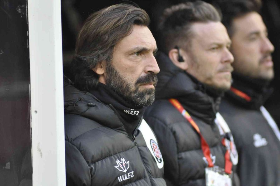 Spor Toto Süper Lig: Kayserispor: 0 - Fatih Karagümrük: 2 (ilk Yarı)