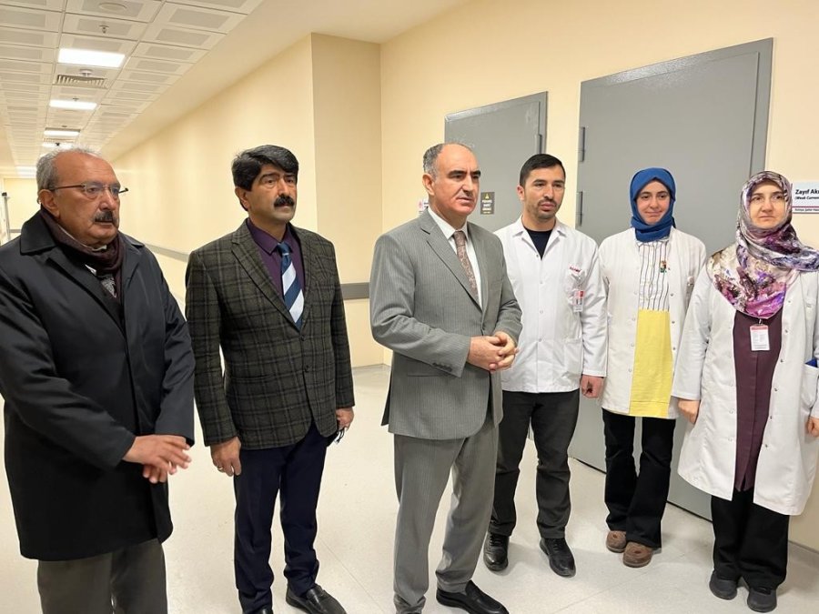 Konya Valisi Özkan: “maalesef 2 Askerimiz Şehit Oldu, Yaralılarımızın Durumları İyi”