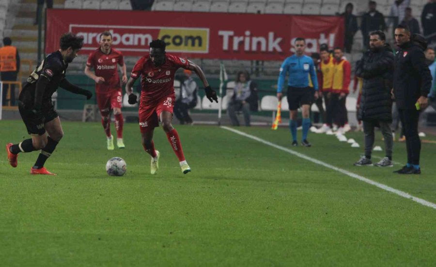 Spor Toto Süper Lig: Konyaspor: 2 - Sivasspor: 2 (maç Sonucu)